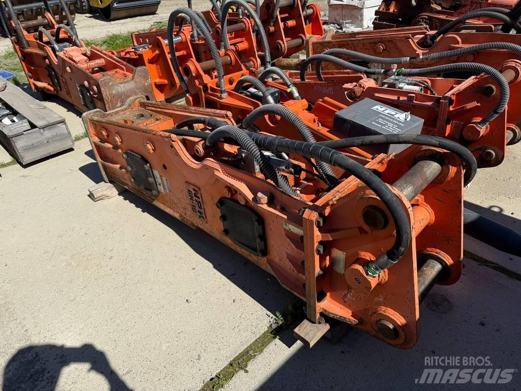 NPK GH 10 Hydrauliske hammere