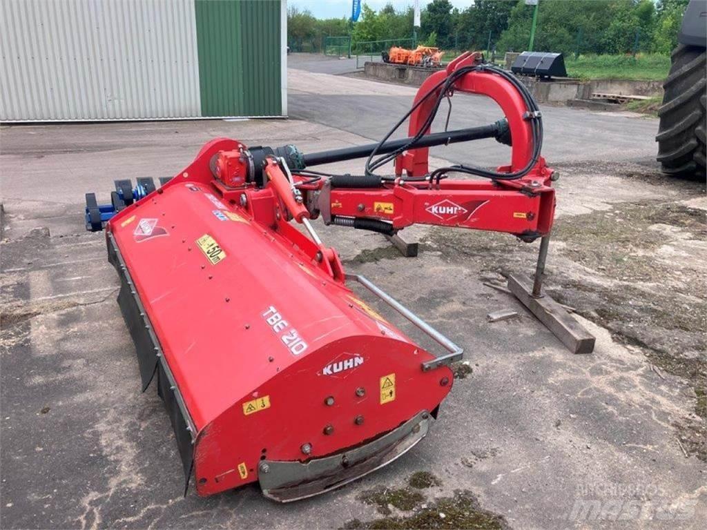 Kuhn TBE 210 Beitepussere og toppkuttere