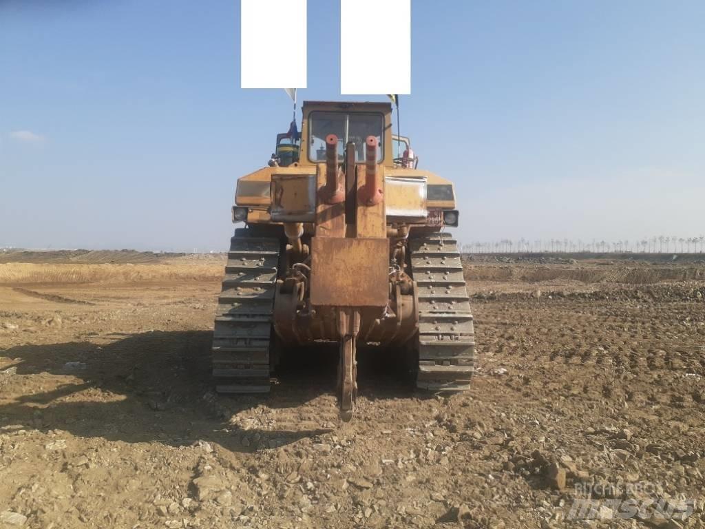 CAT D 9 N Dozere Beltegående
