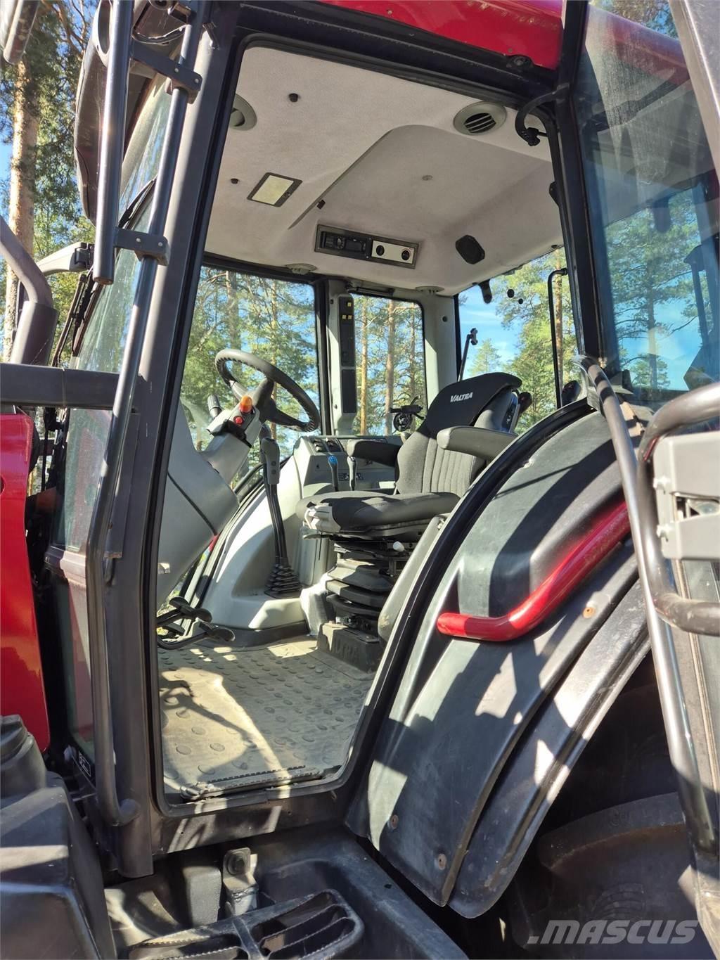 Valtra N91 Traktorer