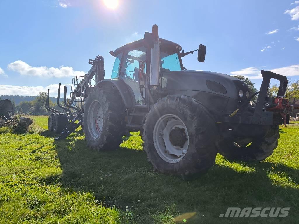 Landini Legend 125 Traktor med skogsutstyr