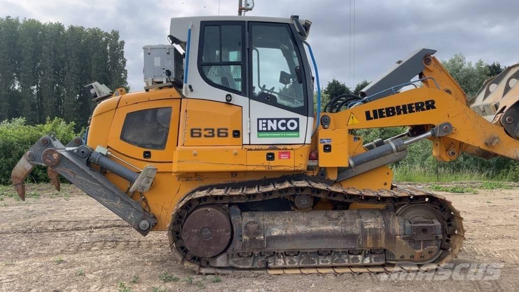 Liebherr LR 636 Beltelastere