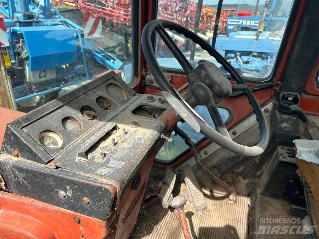 Belarus MTZ 560 Traktorer