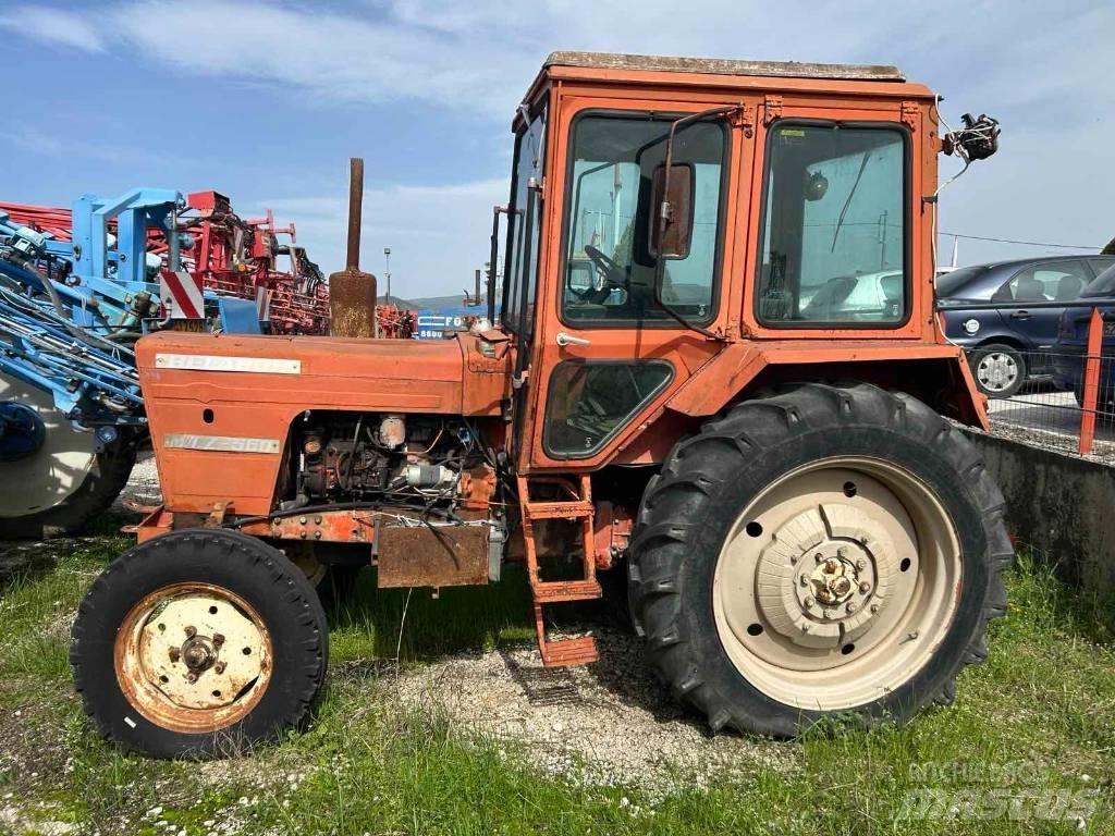 Belarus MTZ 560 Traktorer