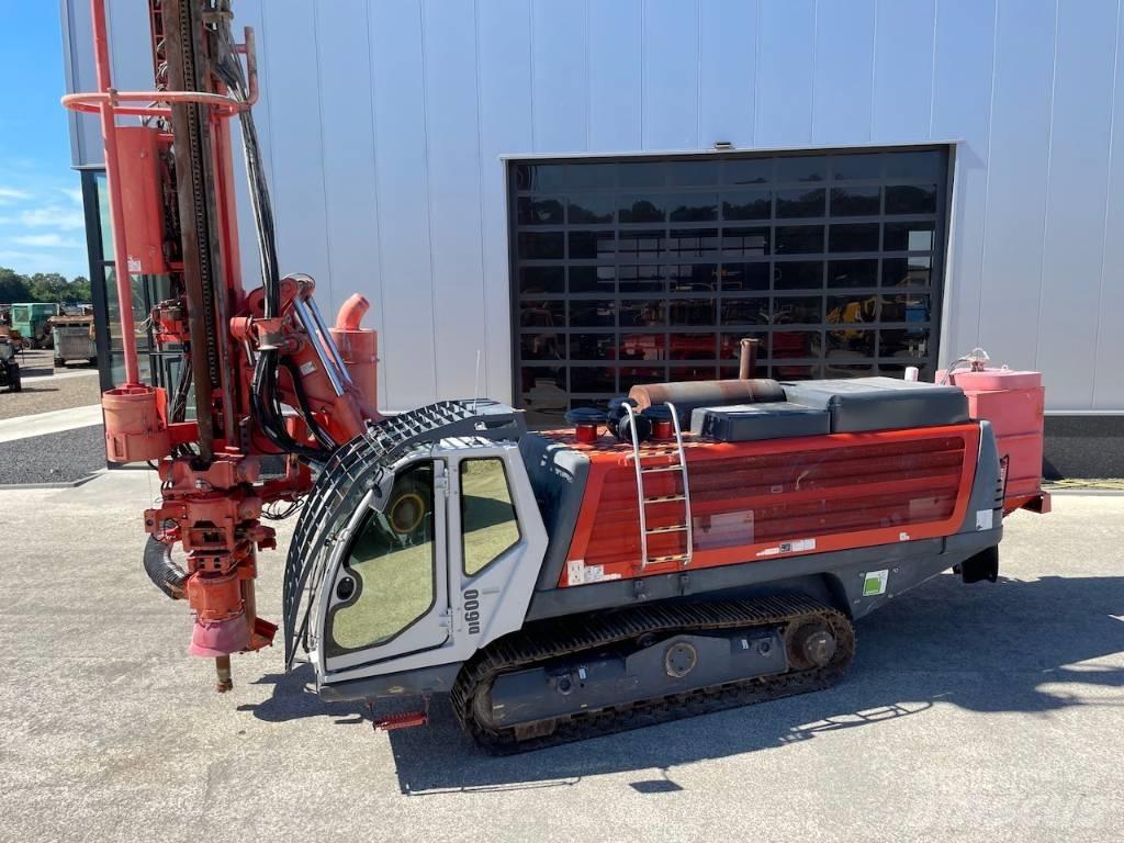 Sandvik DI 600 Borerigger