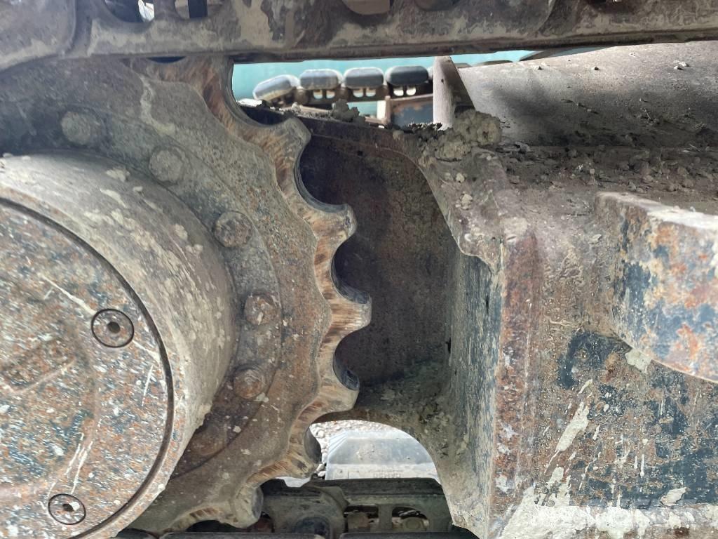 Komatsu PC 80 MR-5E0 Midigravere 7 - 12t