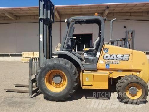 CASE 586H Terrenggående gaffeltruck