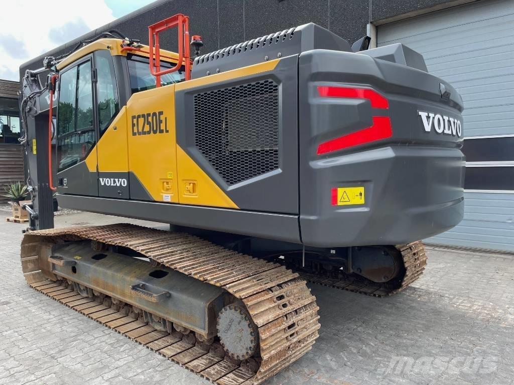 Volvo EC250E Beltegraver
