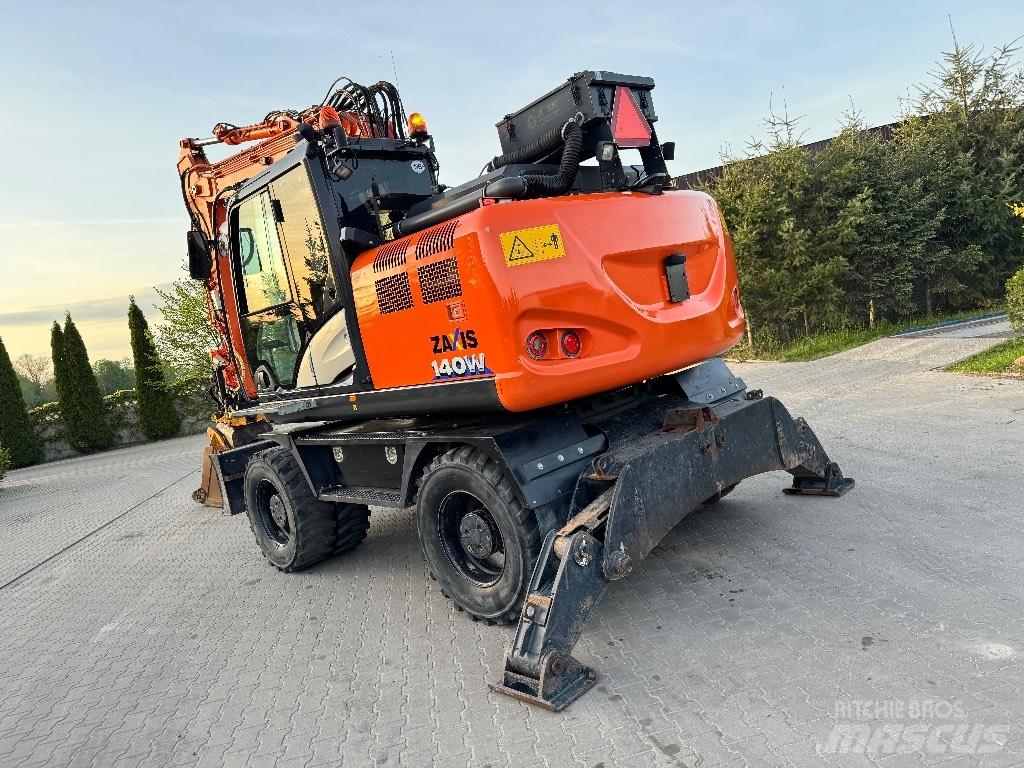 Hitachi ZX 140 W-6 Hjulgravere