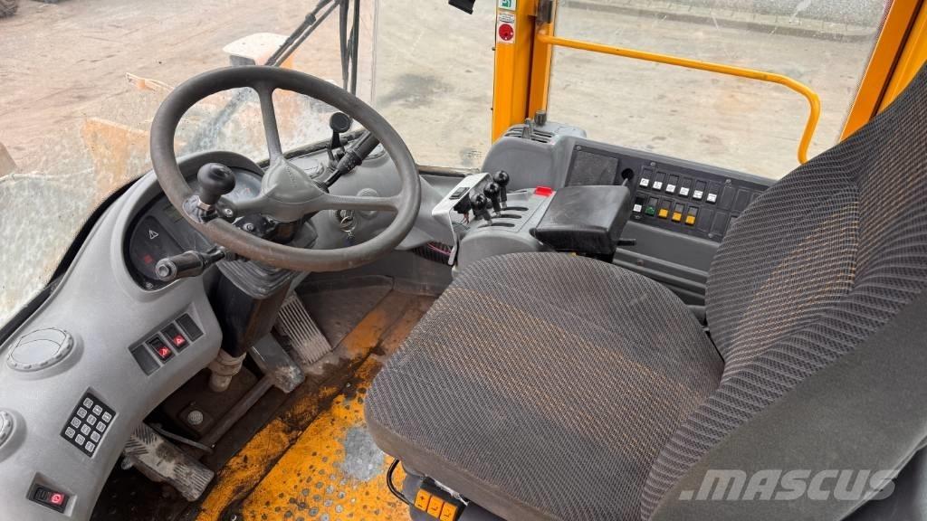 Volvo L 120 E Hjullastere