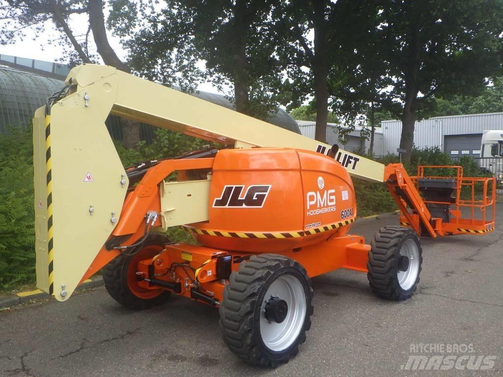 JLG 600AJ Leddede bomlifter