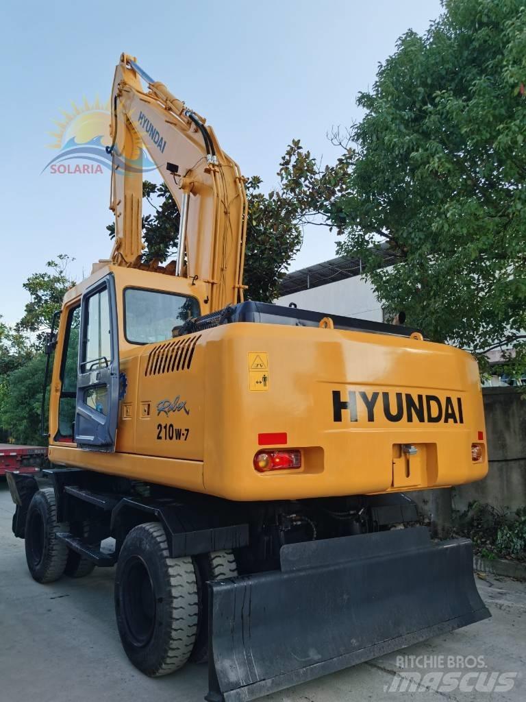 Hyundai R210W-7 Hjulgravere