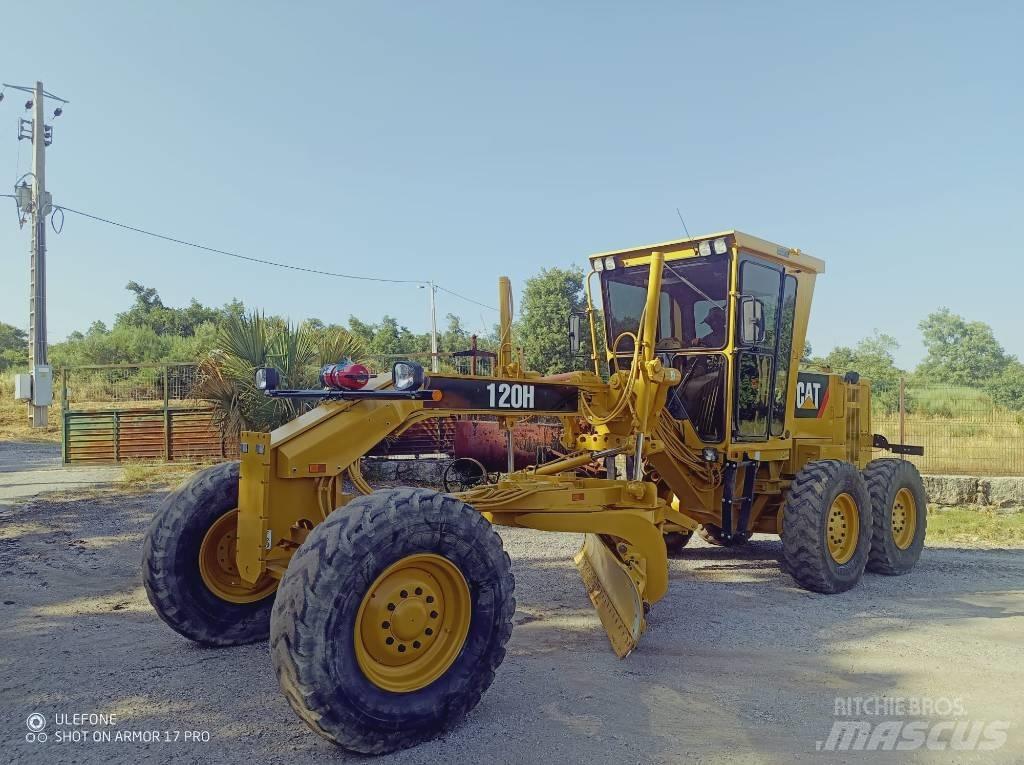 CAT 120 H Veihøvler