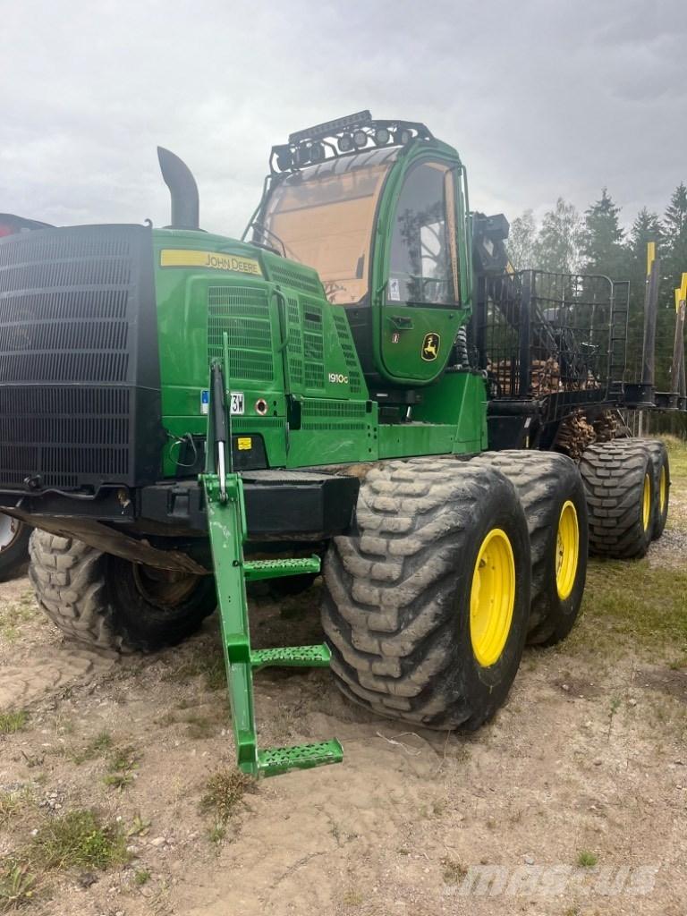 John Deere 1910G Lassbærere
