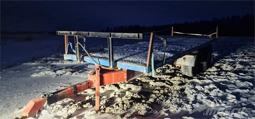  Paalikärry Rundballehengere