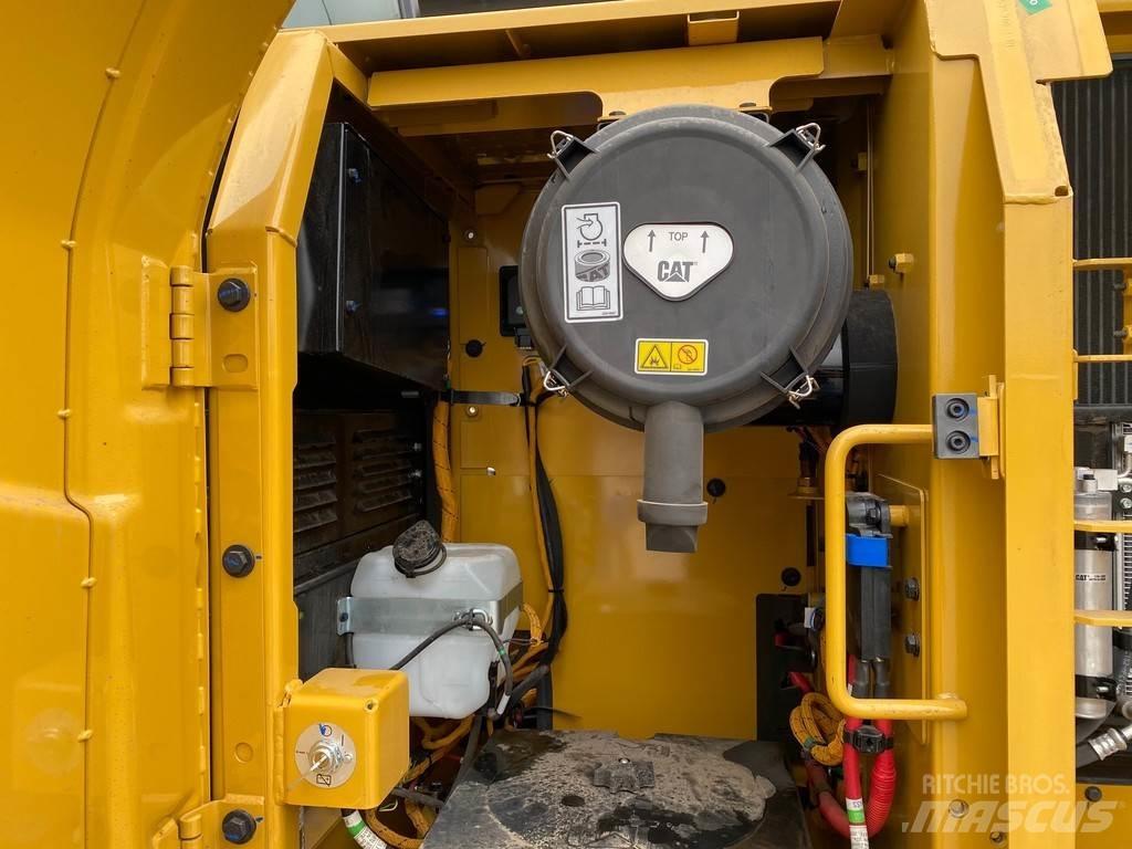 CAT 323D3 Beltegraver