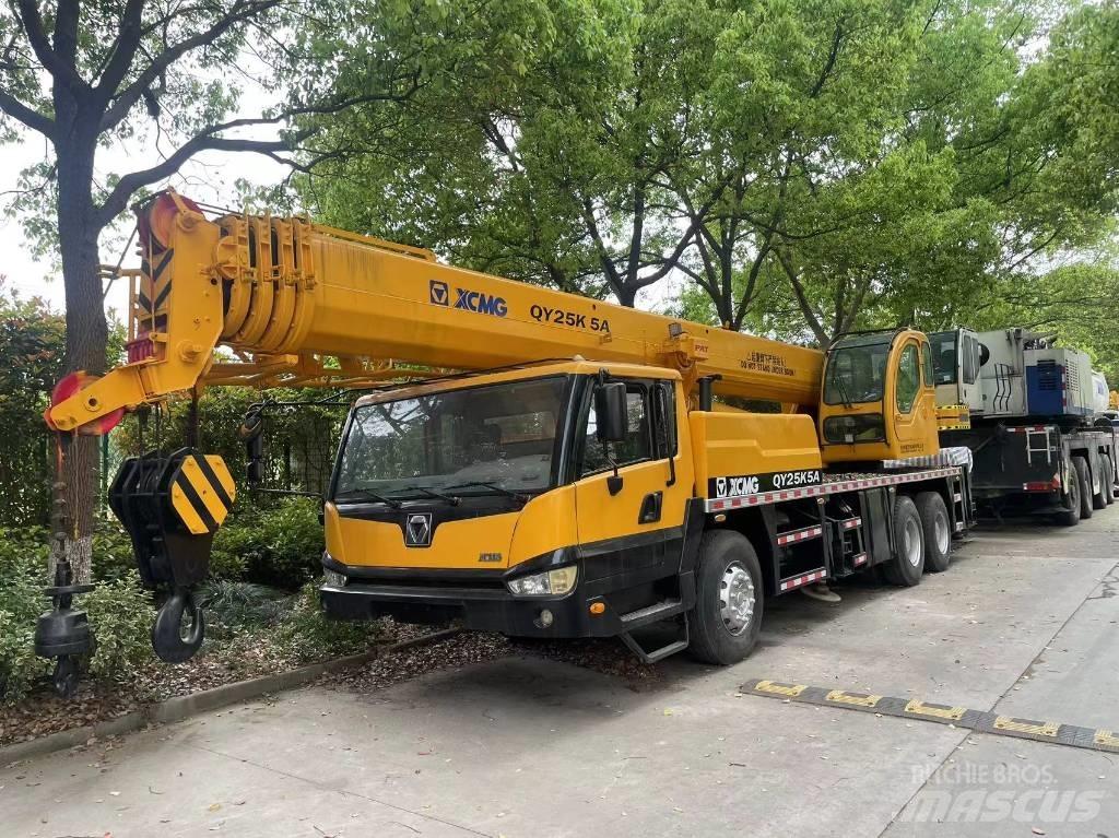XCMG XCT25 Allterreng kraner