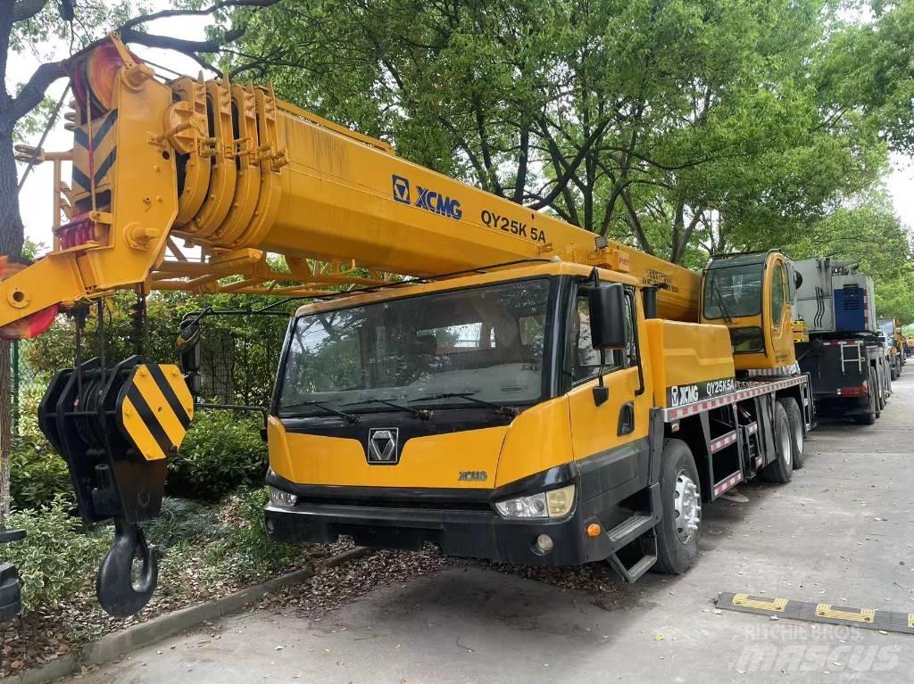 XCMG XCT25 Allterreng kraner