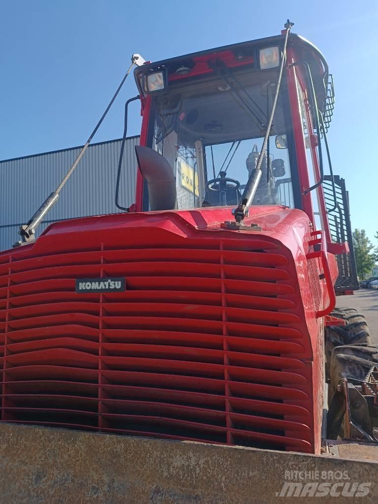 Komatsu KOMATSU 845 Lassbærere