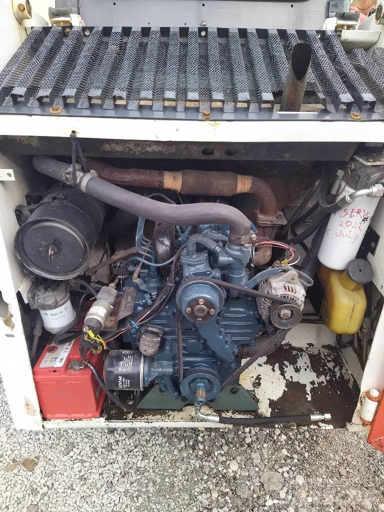 Bobcat 743 B Kompaktlastere