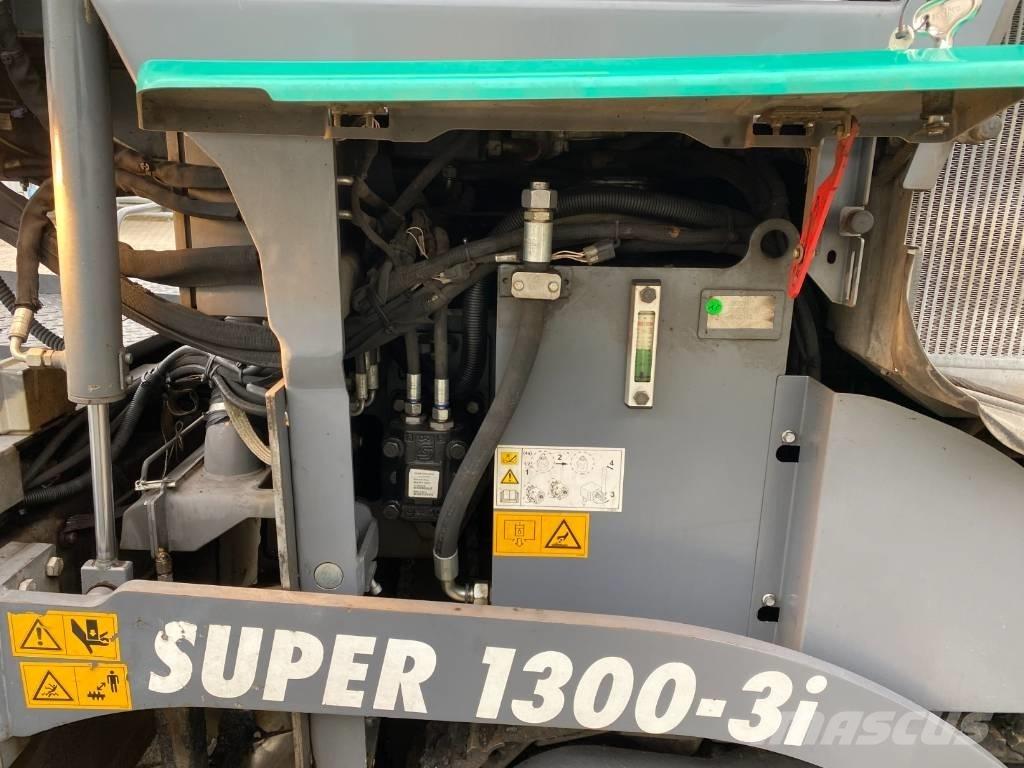 Vögele SUPER 1300-3I Asfaltutleggere