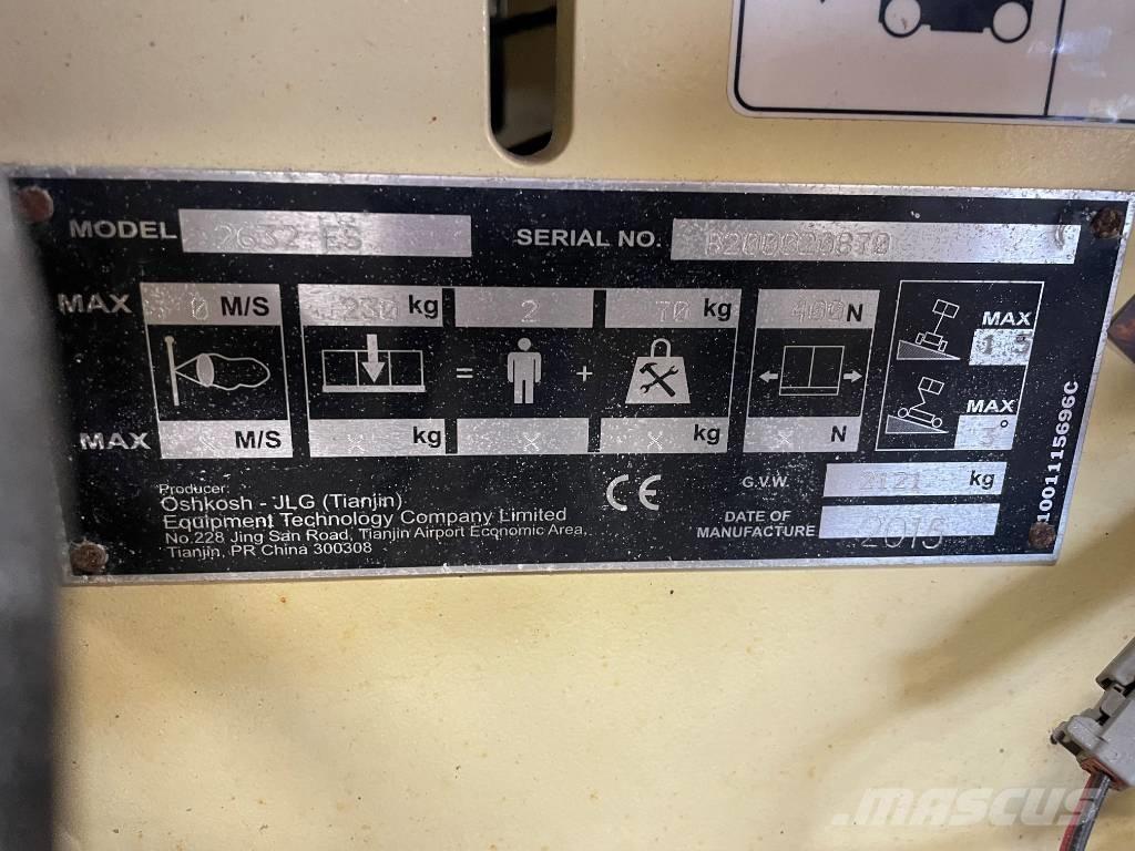 JLG 2632 ES Sakselifter