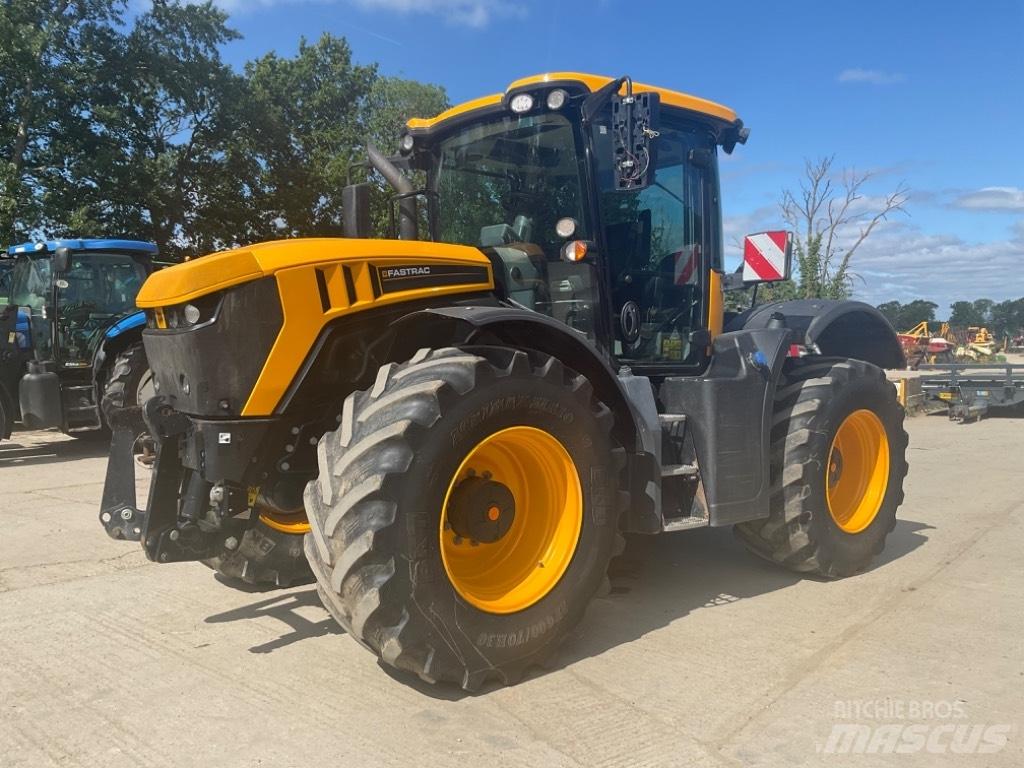 JCB Fastrac 4220 Traktorer