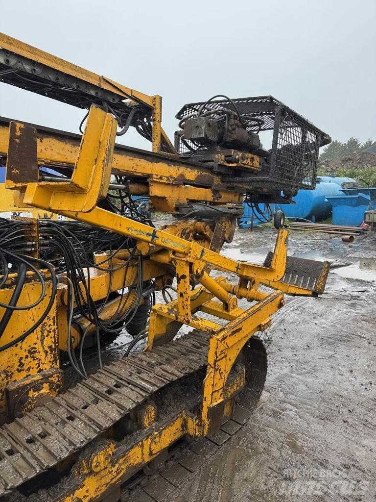 Klemm KR802 Ankerborerigger