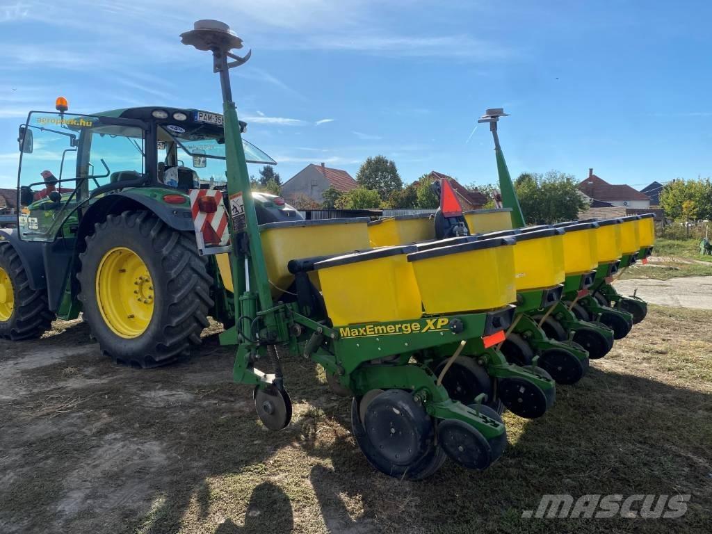 John Deere 1750 Sette- og Plantemaskiner