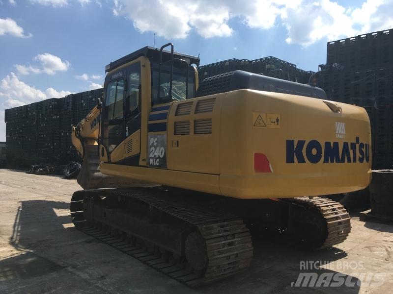 Komatsu PC240NLC-10 Beltegraver