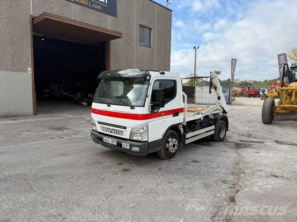 Mitsubishi FUSO Containerbil