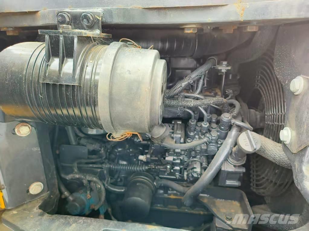 Komatsu PC 40 MR Minigravere <7t