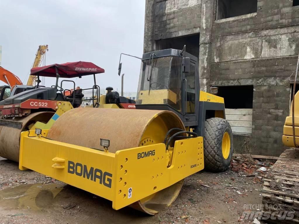 Bomag BW 217 Valsetog