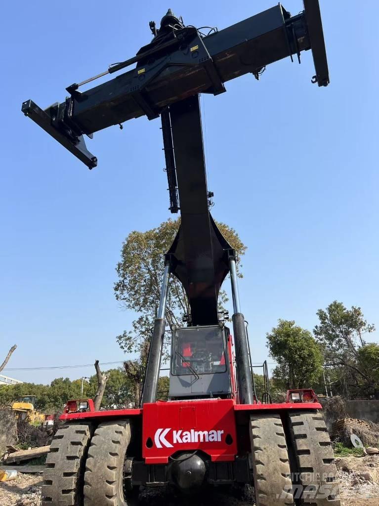 Kalmar DRT 450 Reachstackere