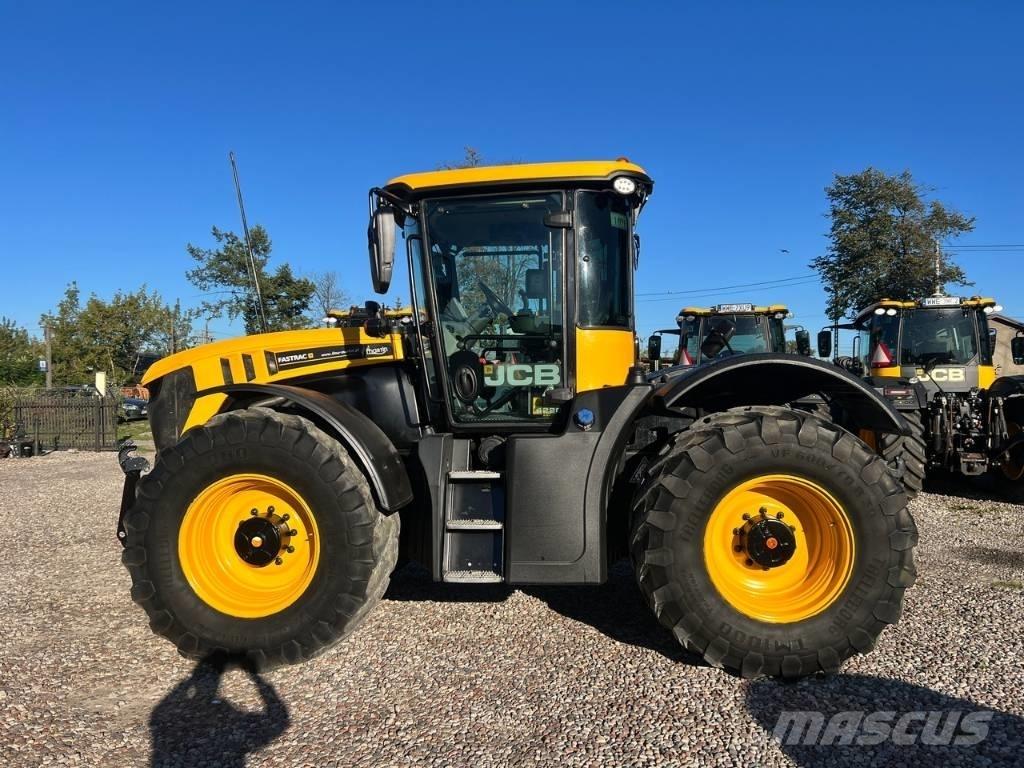JCB Fastrac 4220 Traktorer