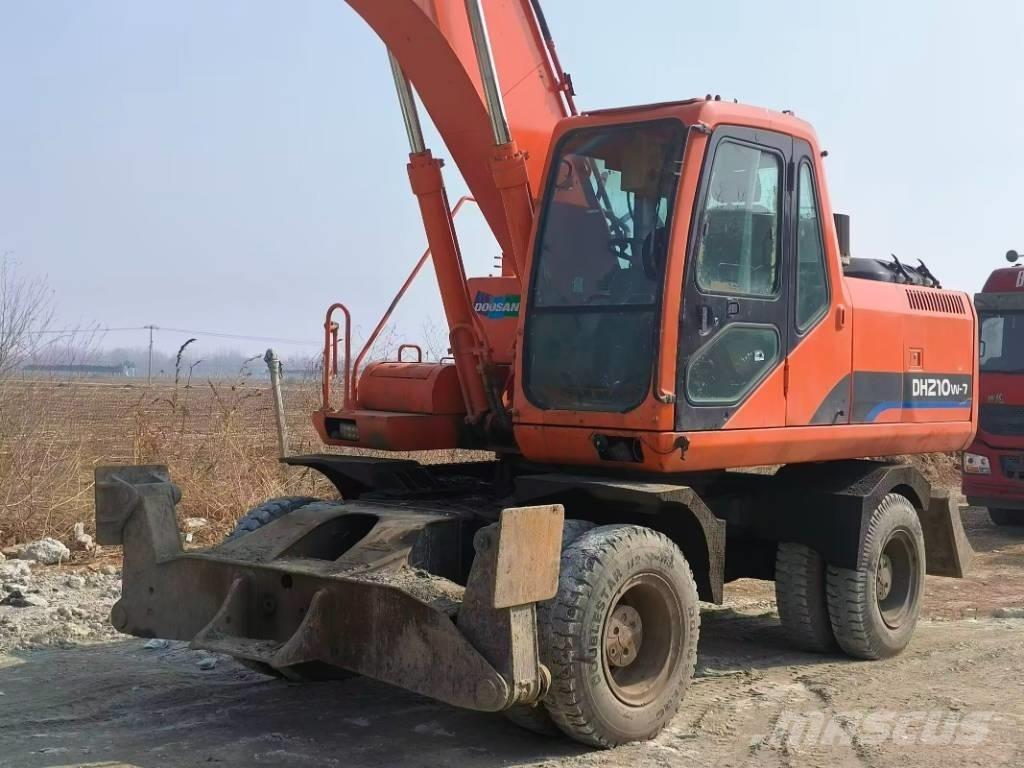 Doosan DH210W-7 Hjulgravere