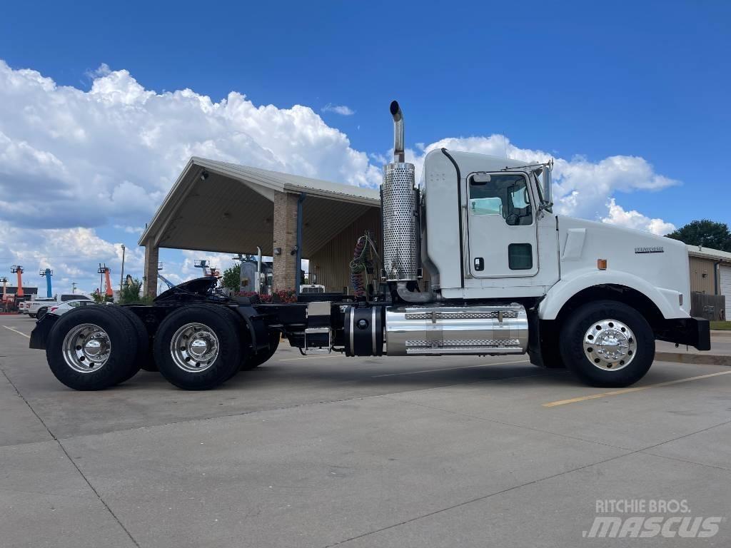 Kenworth T 800 Trekkvogner
