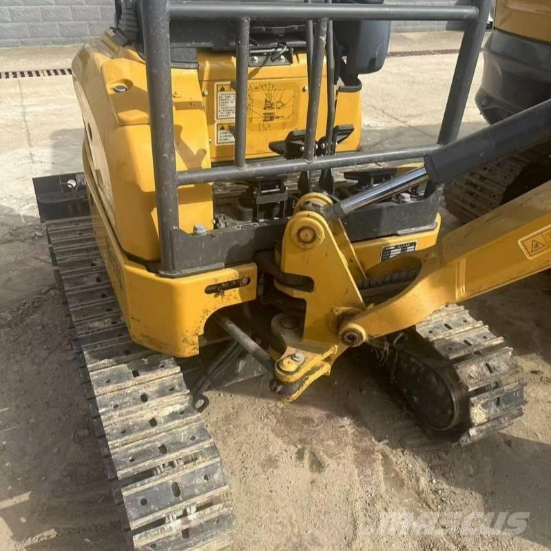 XCMG XE 17 U Beltegraver