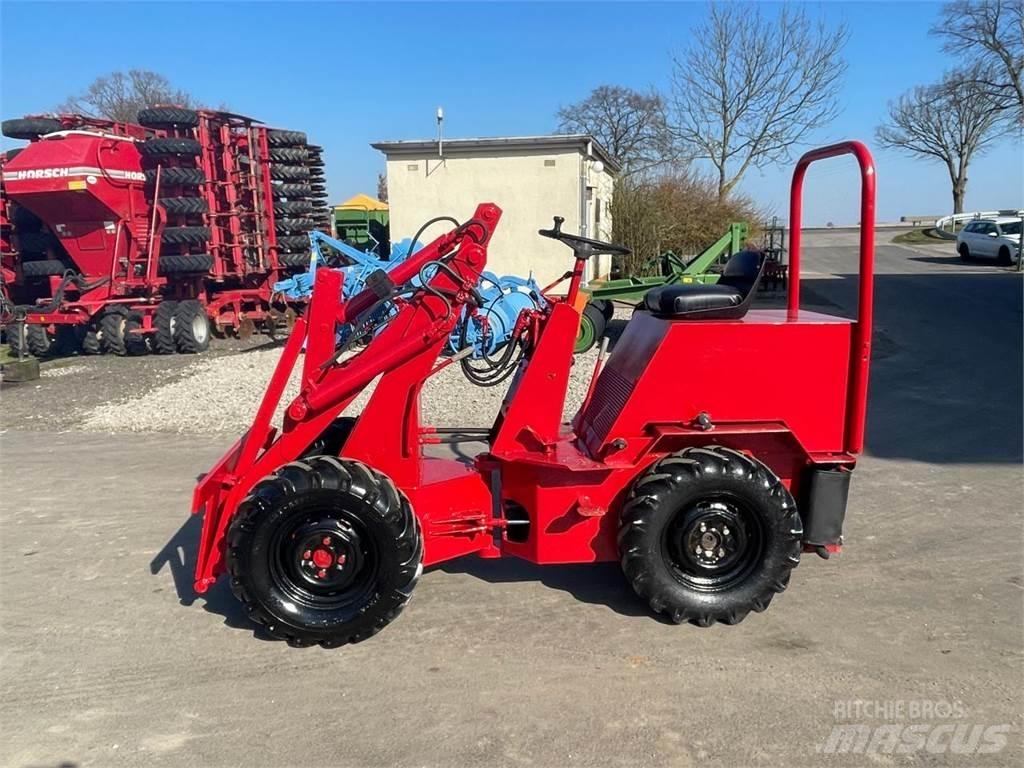 Weidemann 1302 Minilastere