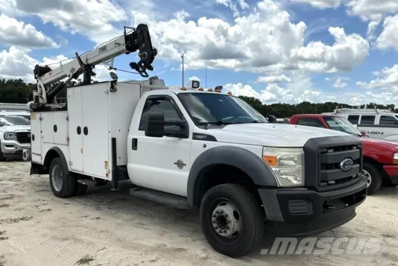 Ford F 550 XL SD Beltegående Kran