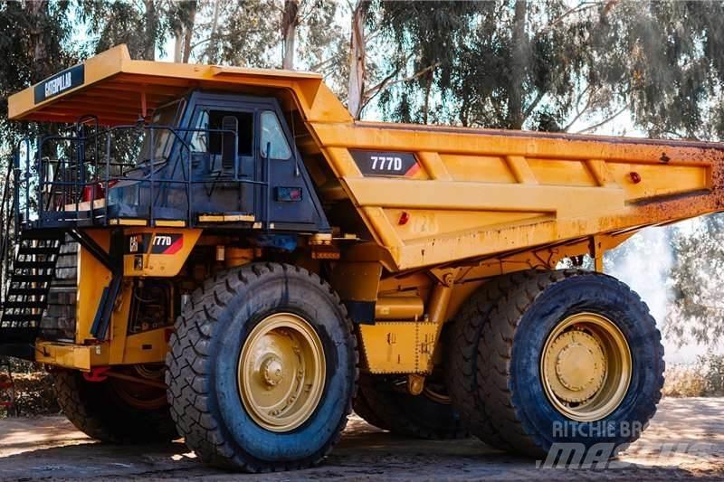 CAT 777D Andre lastebiler