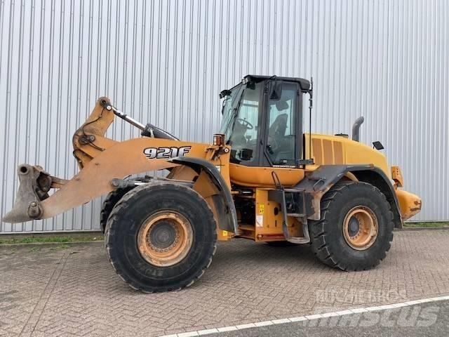 CASE 921F Hjullastere