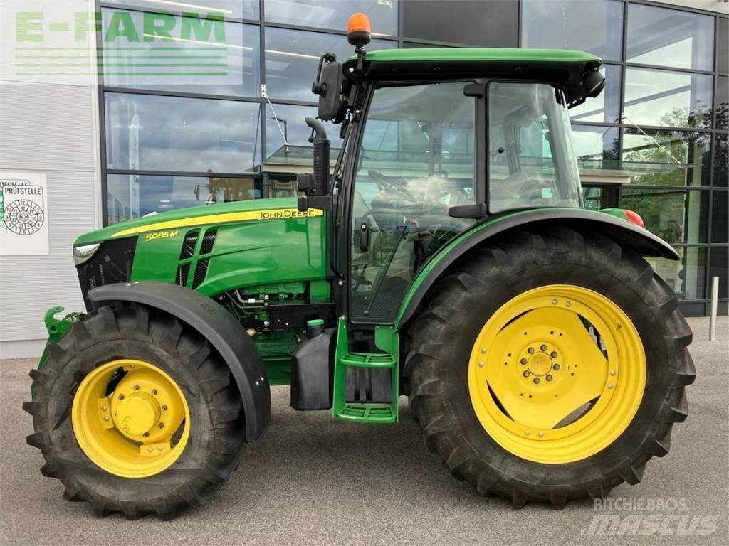 John Deere 5085M Traktorer
