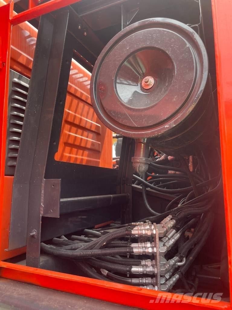 Doosan DX225LCA Beltegraver