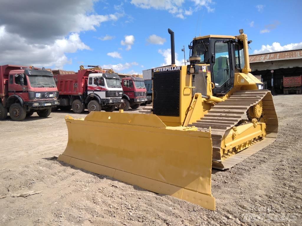 CAT D 6 M LGP Bulldosere