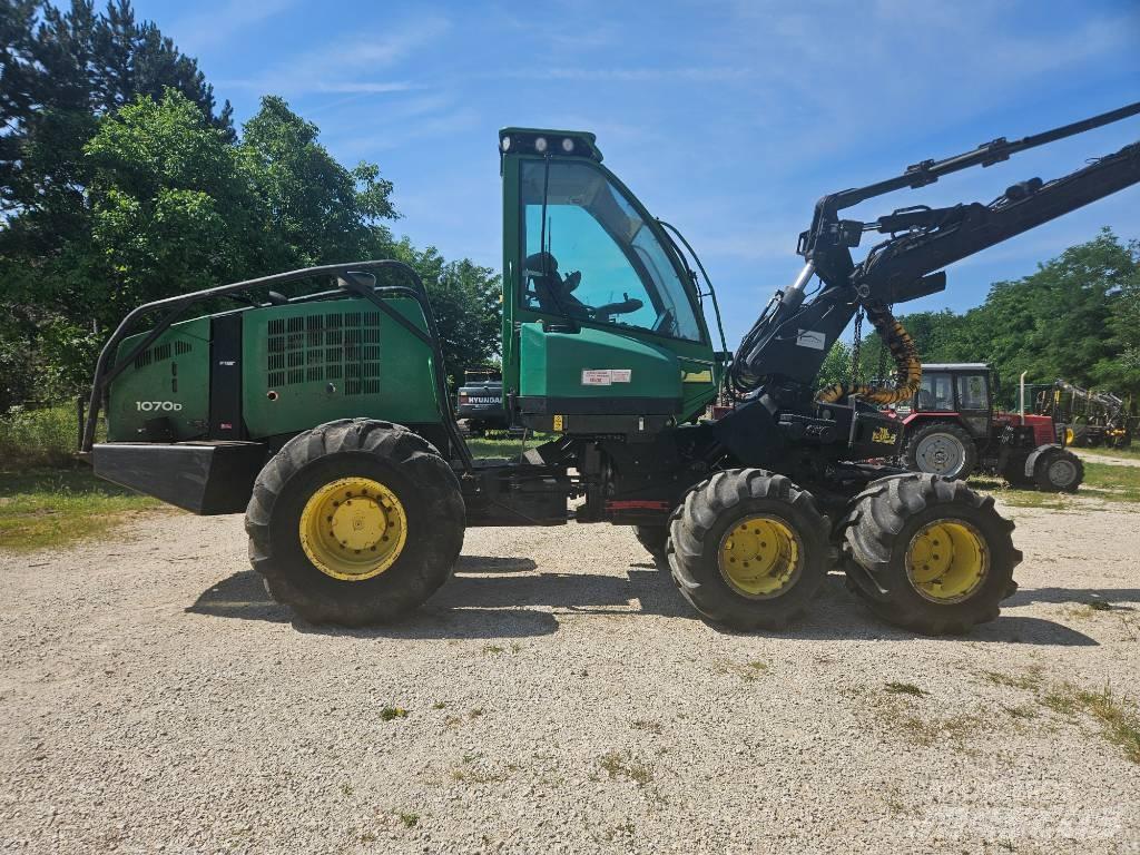 John Deere 1070 D Hogstmaskiner