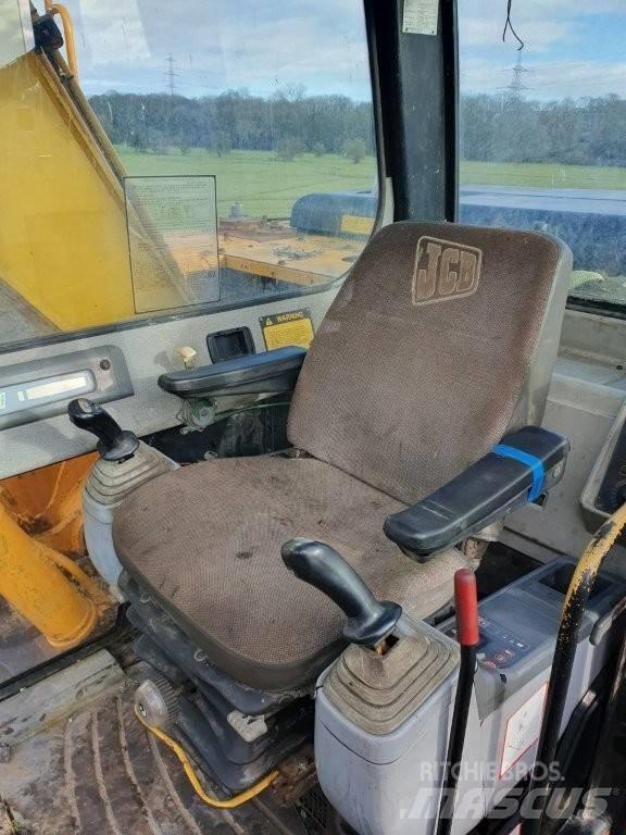 JCB JS 130 Beltegraver