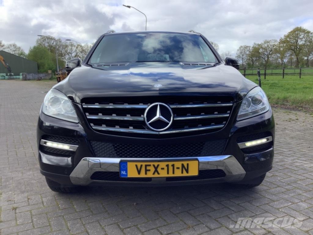 Mercedes-Benz ML 350 Terrengkjøretøy