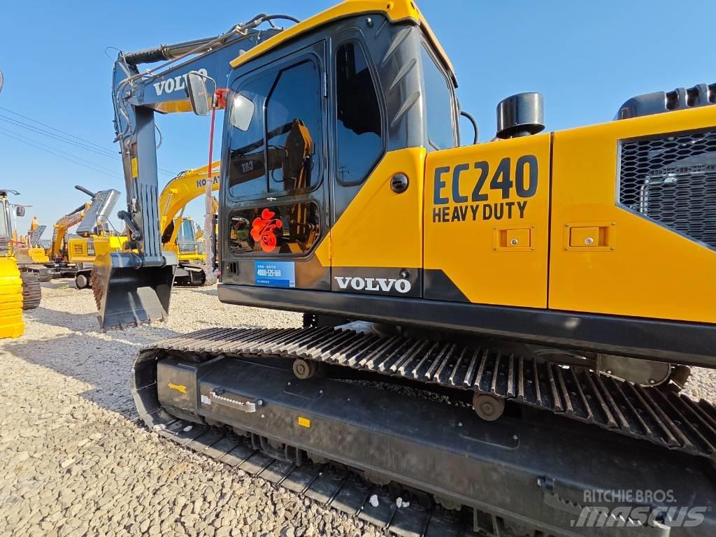 Volvo EC 240 B LC Beltegraver