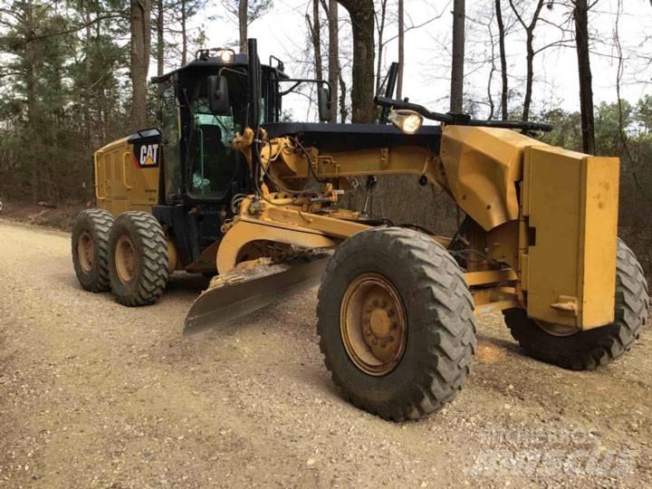 CAT 12M2 Veihøvler